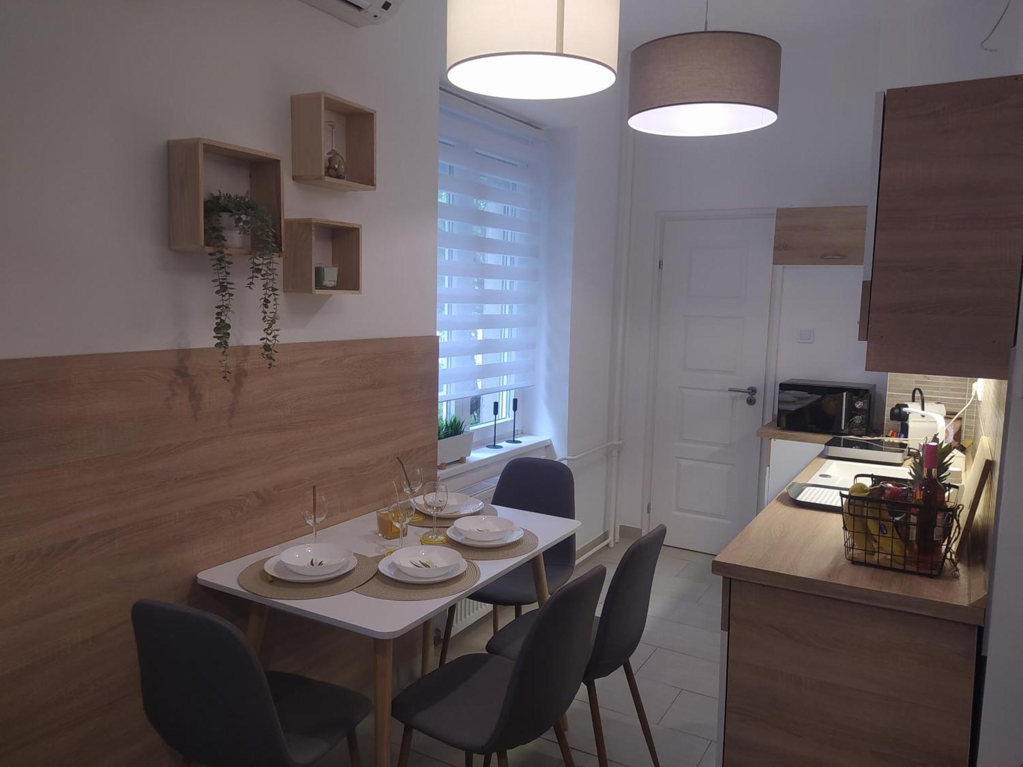 Lady Mabel'S Apartment Near To Arena, Puskas Stadion And City Park, With Guarded Parking Place 부다페스트 외부 사진